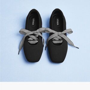 VIVAIA Women's Black Loafers with Checkered Laces